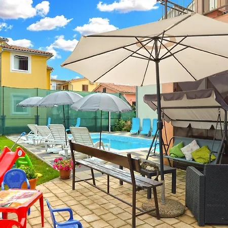 Apartment Fuer 5 Personen Ca 57 Qm In Fazana, Istrien Istrische Riviera *